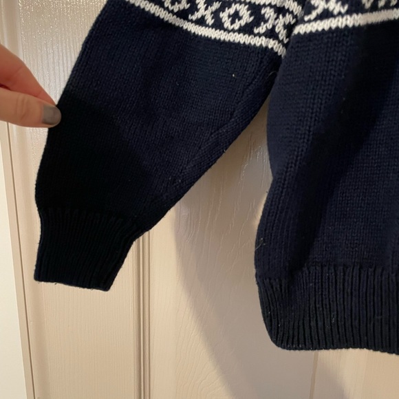 Old Navy knit sweater - size S (6-7) - Picture 3 of 4
